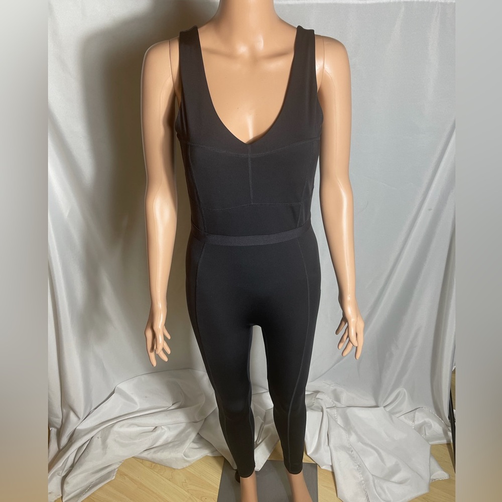 Fabletics Black Open Back Jumpsuit V Neck Sleeveless Activewear Size M